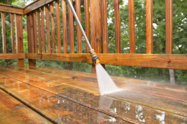 Best Gutter Cleaning  in Charter Oak, CA